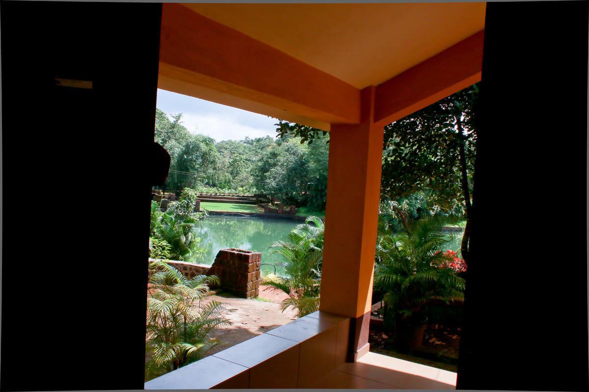 Cherilyn Monta Resort - Ratnagiri Vatul Eksteriør bilde
