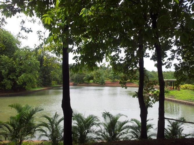 Cherilyn Monta Resort - Ratnagiri Vatul Eksteriør bilde